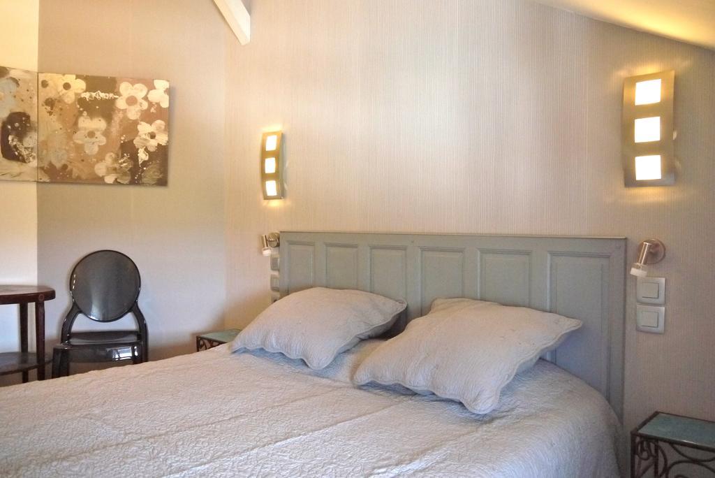 Troglodyte De La Fosse Hotell Meigné Eksteriør bilde