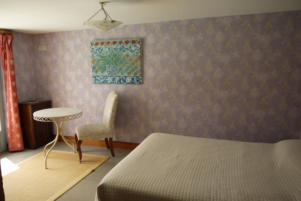 Troglodyte De La Fosse Hotell Meigné Rom bilde